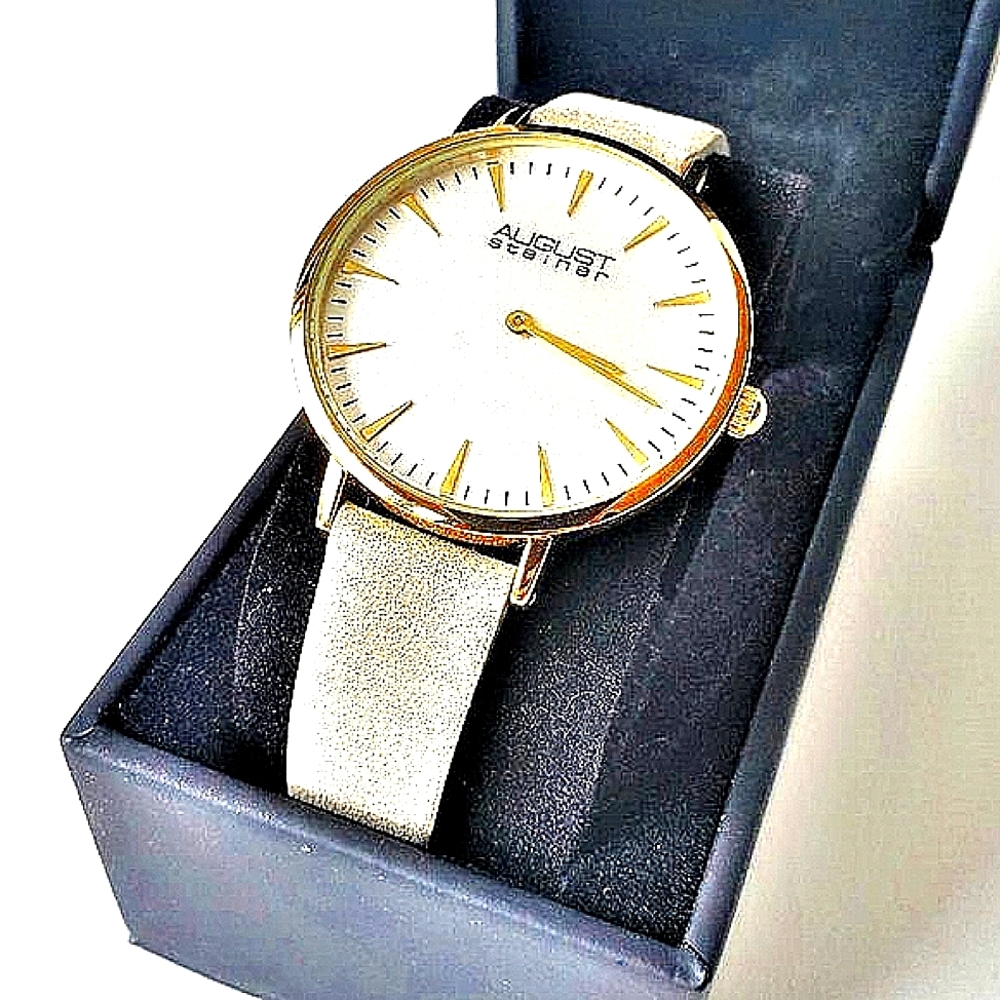 August Steiner watch with leather band